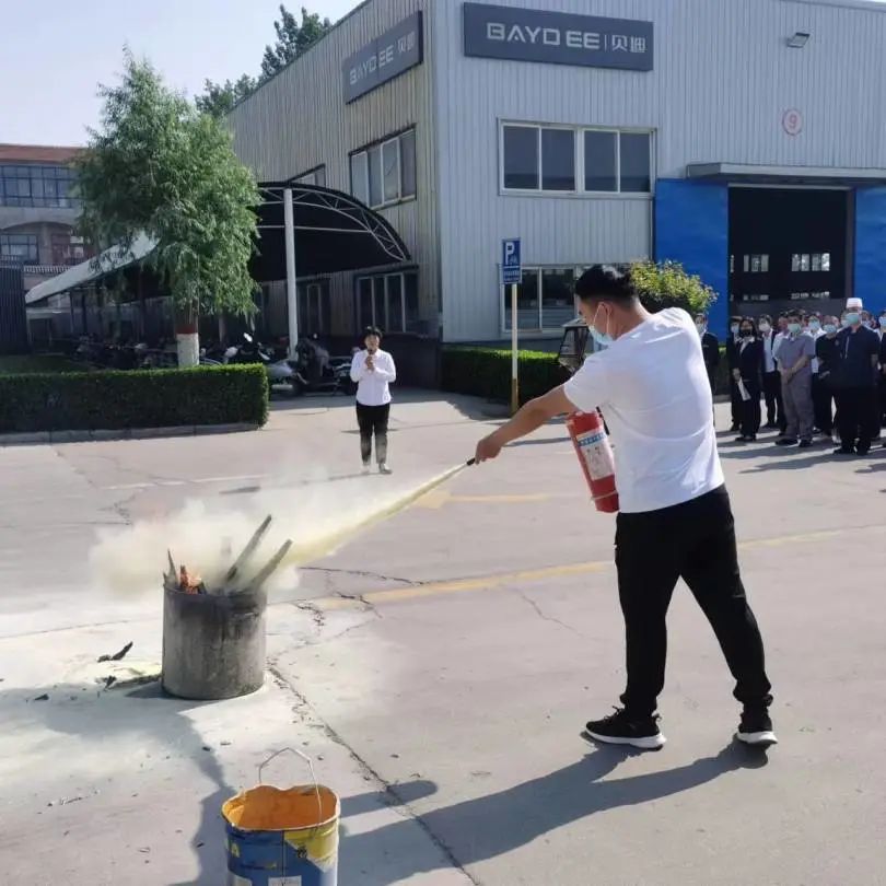 “預(yù)防為主，防消結(jié)合”—河南貝迪塑業(yè)消防安全應(yīng)急疏散滅火演習