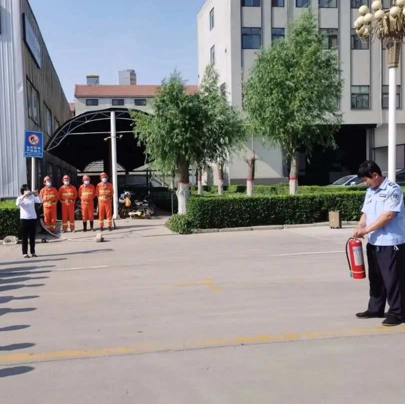 “預(yù)防為主，防消結(jié)合”—河南貝迪塑業(yè)消防安全應(yīng)急疏散滅火演習